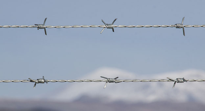 Barbed-Wire-2-780x425